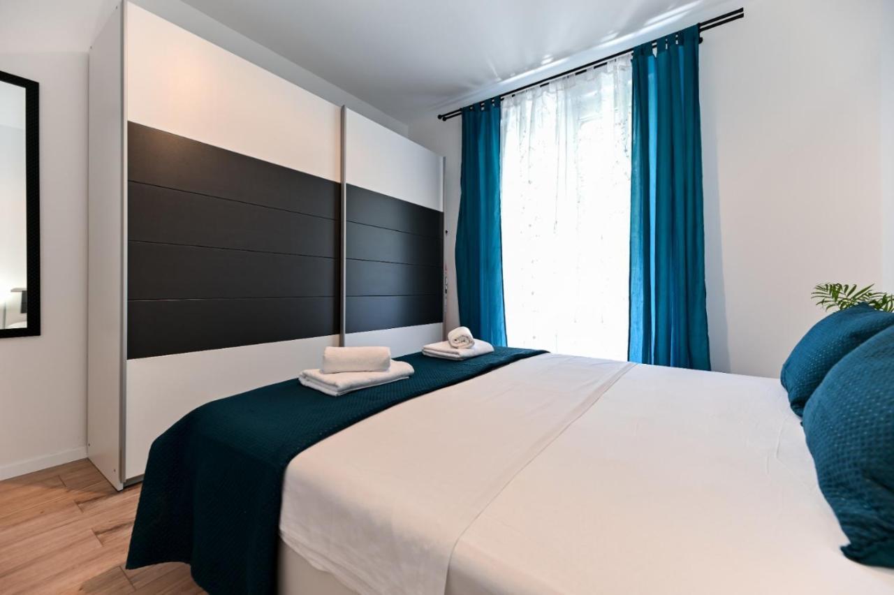 Newly Renovated Apartment Luce 扎达尔 外观 照片