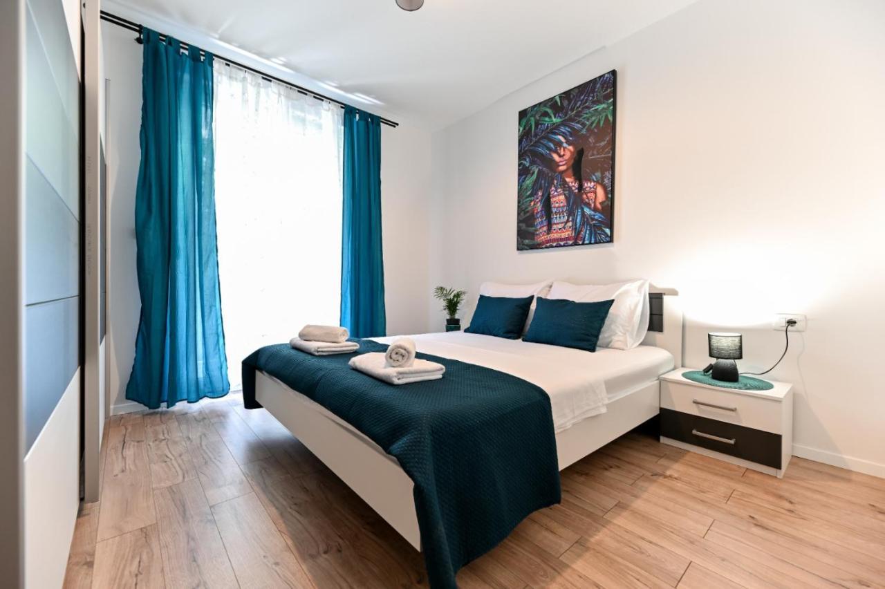 Newly Renovated Apartment Luce 扎达尔 外观 照片