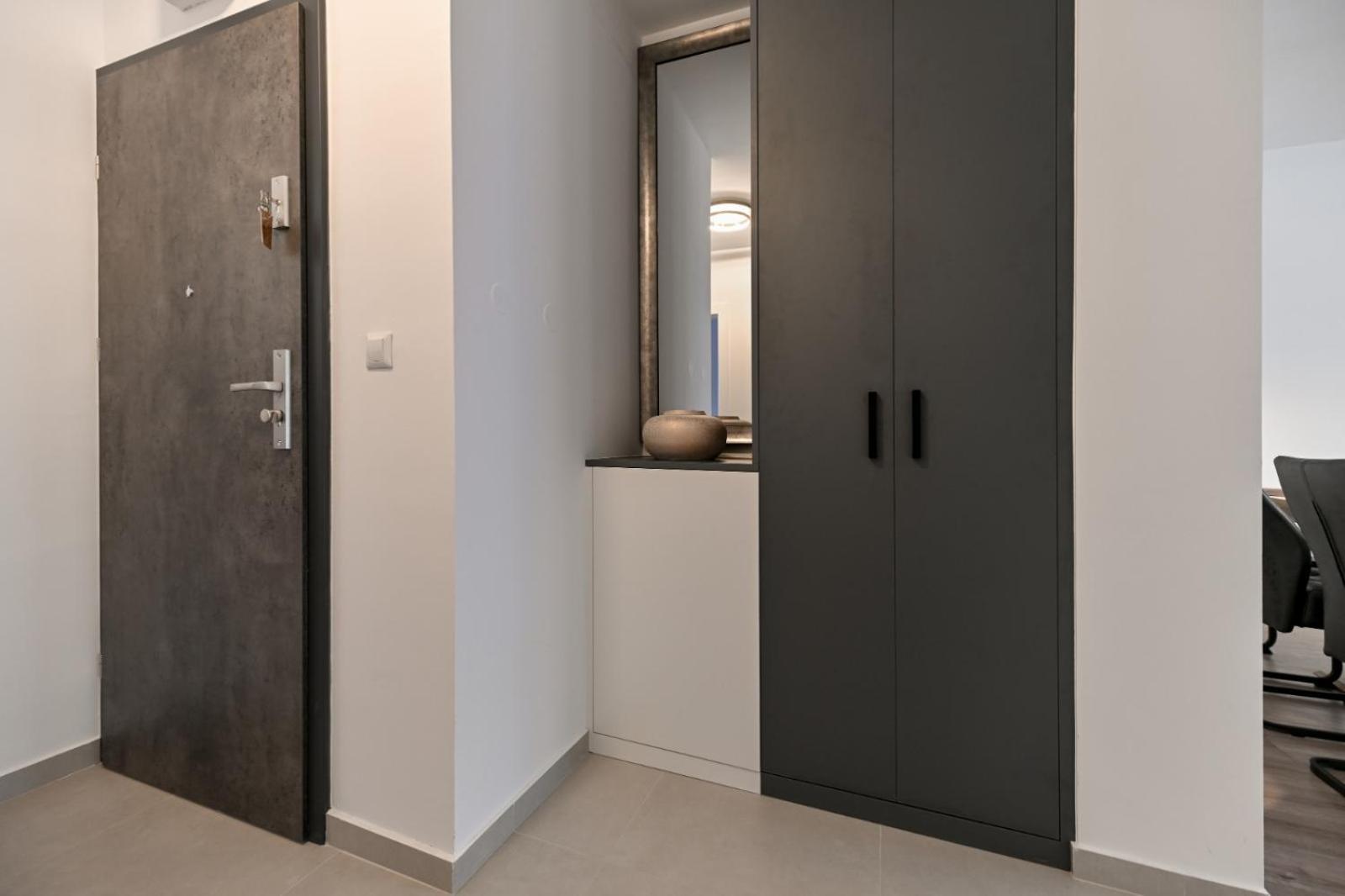 Newly Renovated Apartment Luce 扎达尔 外观 照片