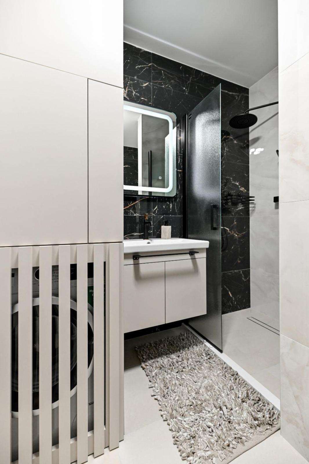 Newly Renovated Apartment Luce 扎达尔 外观 照片